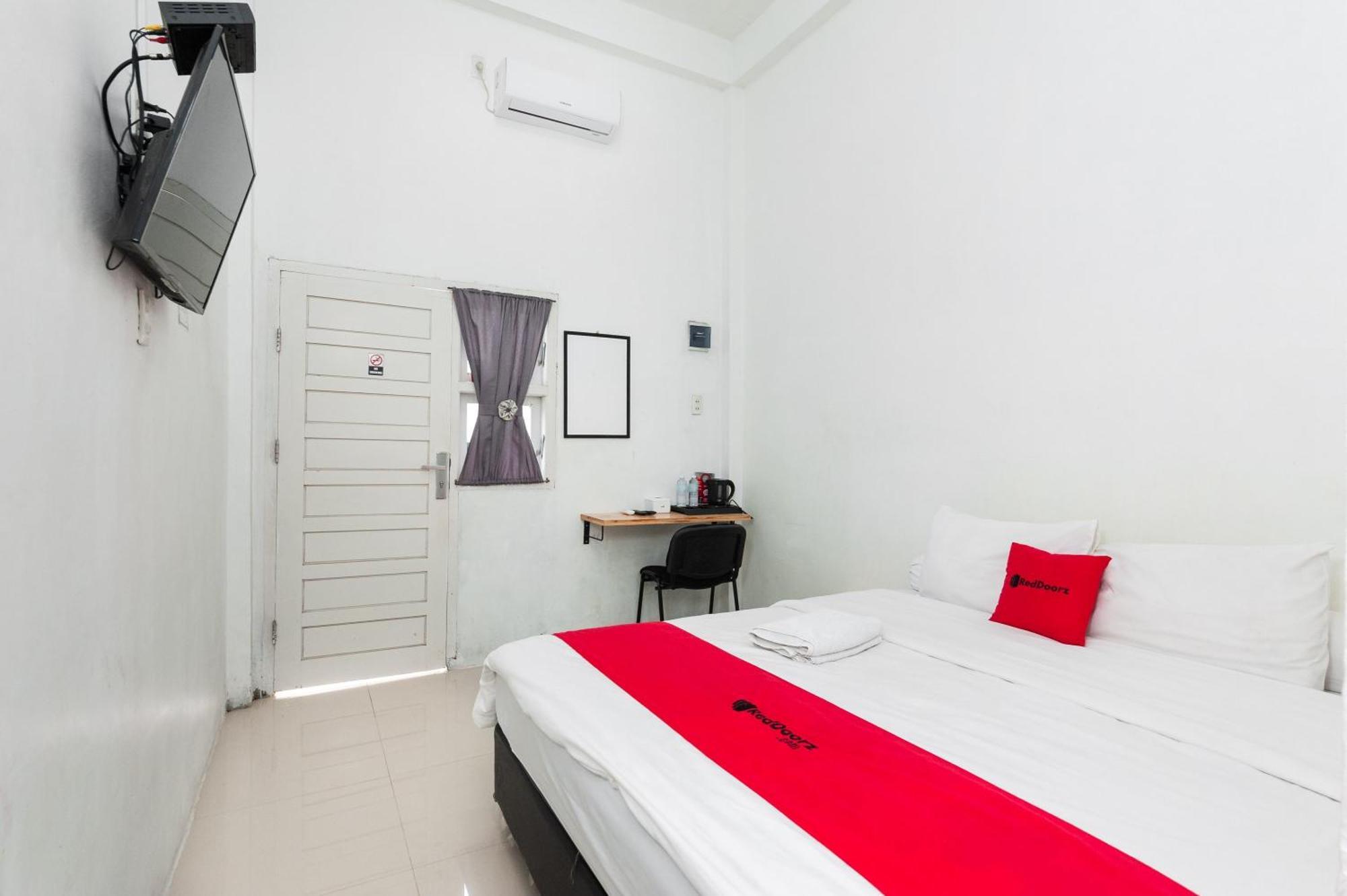 Reddoorz Syariah Near Rsud Zainoel Abidin Banda Aceh Otel Dış mekan fotoğraf